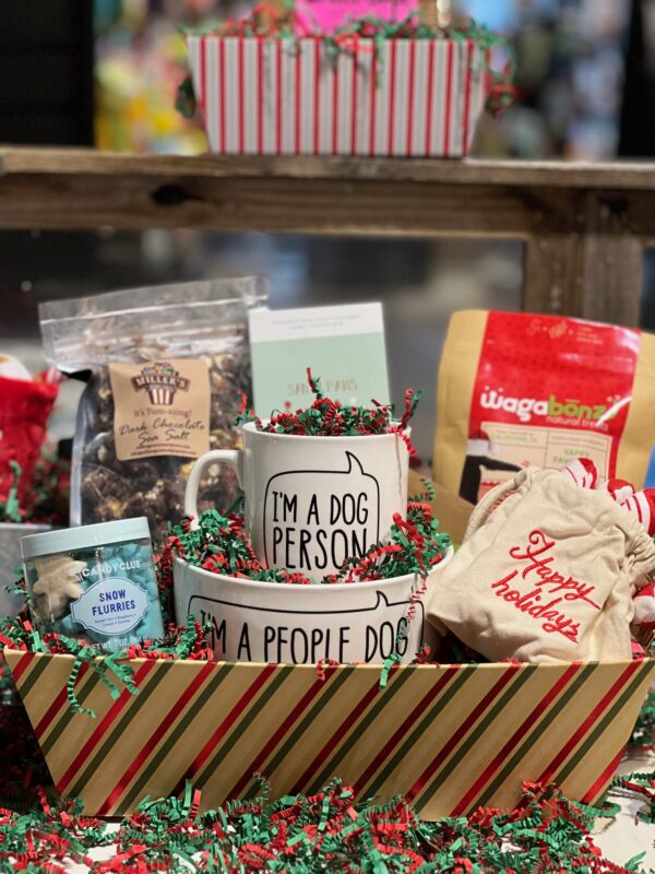 Holiday Gift Basket - Large 07