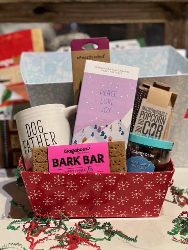 Holiday Gift Basket - Small 07